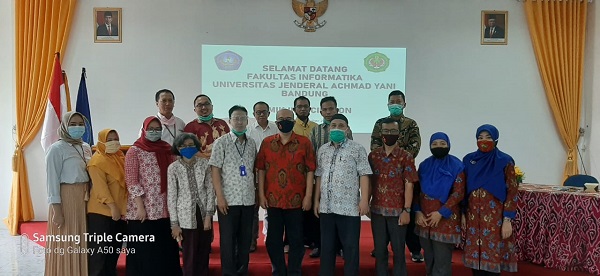 Kunjungan Studi Banding Universitas Jenderal Achmad Yani (UNJANI) Fakultas Sains dan Informatika