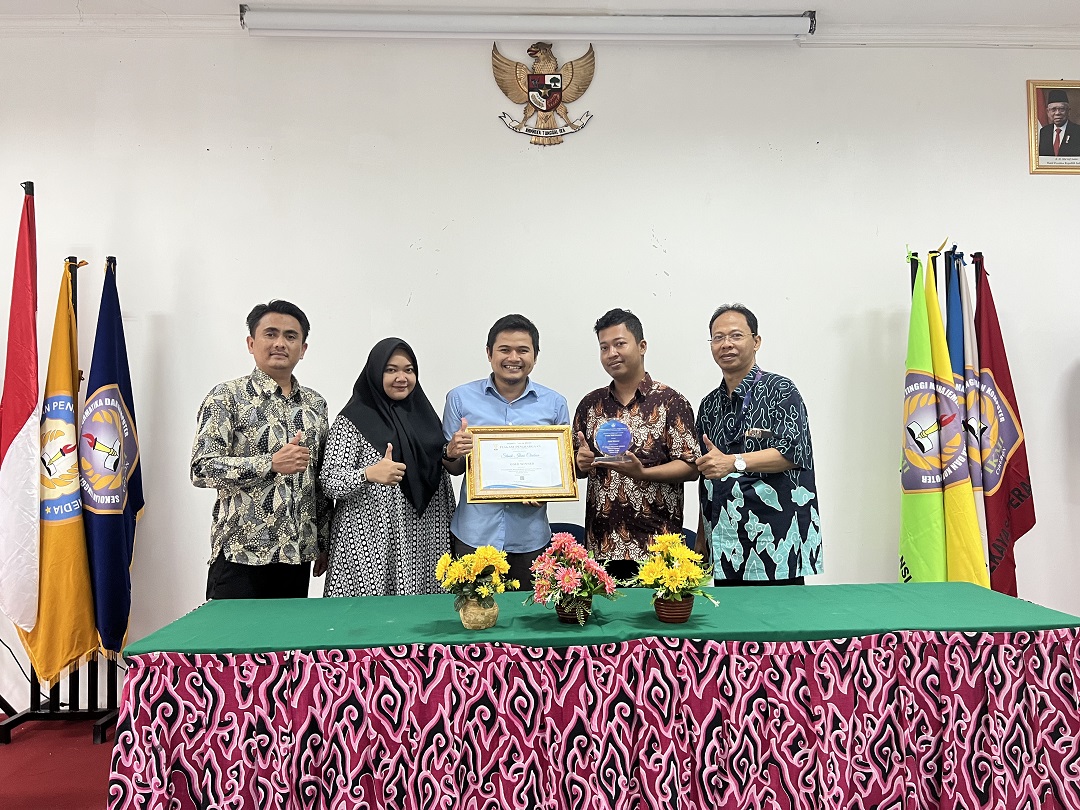 STMIK IKMI Cirebon Meraih Gold Winner