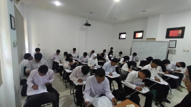 Seleksi Tes PMB Gelombang 1 STMIK IKMI Cirebon
