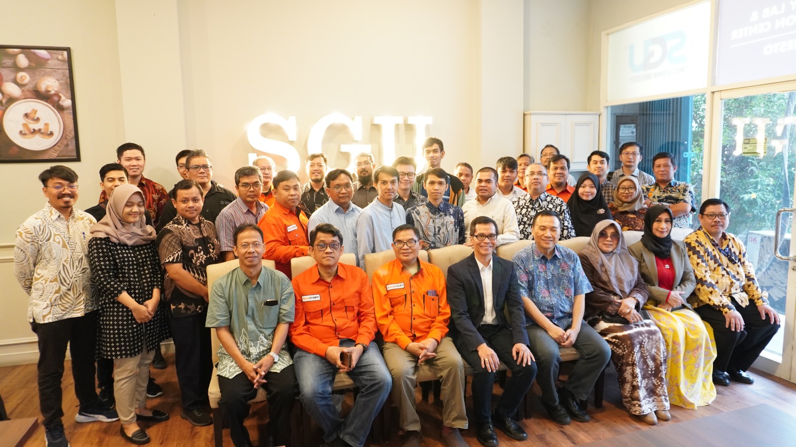 STMIK IKMI CIREBON PERKUAT KEAMANAN SIBER NASIONAL